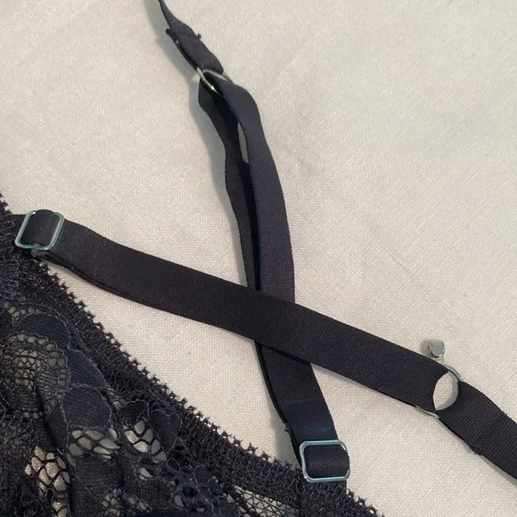 Beija London lingerie lace bra blue 34D - Picture 9 of 16